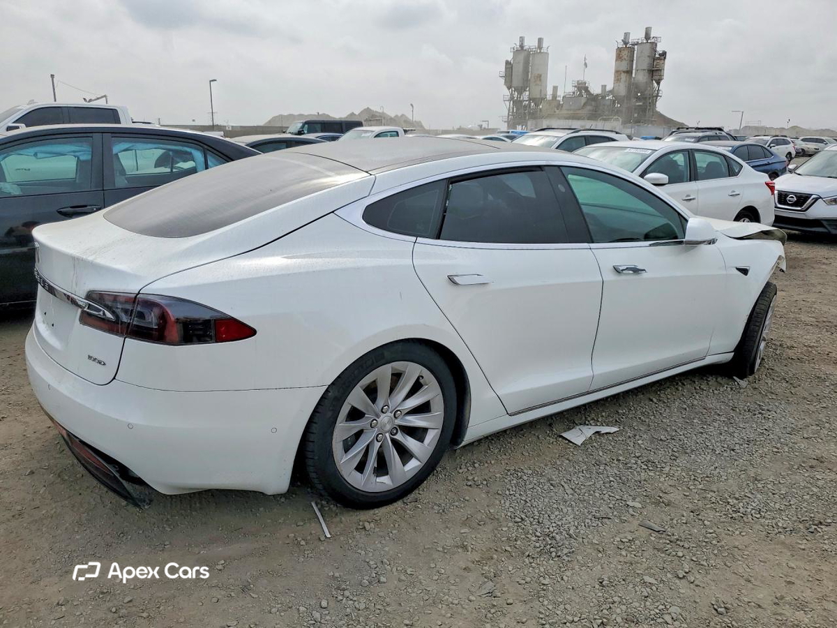 Tesla Model S 2018