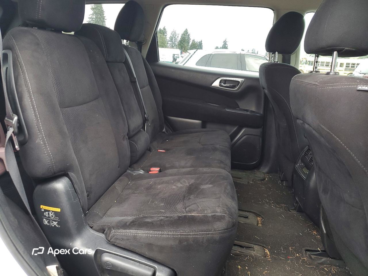 Nissan Pathfinder 2015