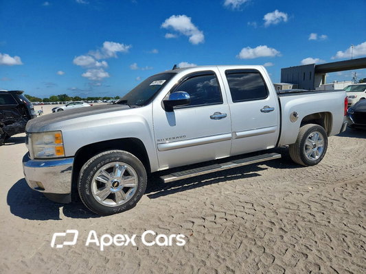 Chevrolet Silverado 2013 - Image 1 of 12