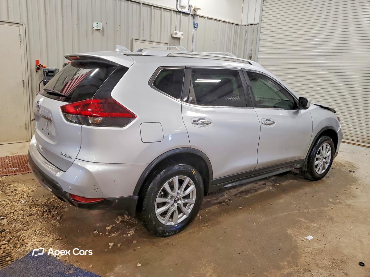Nissan Rogue 2020