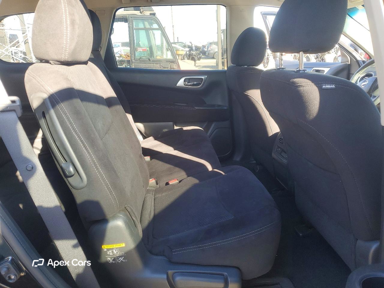 Nissan Pathfinder 2014