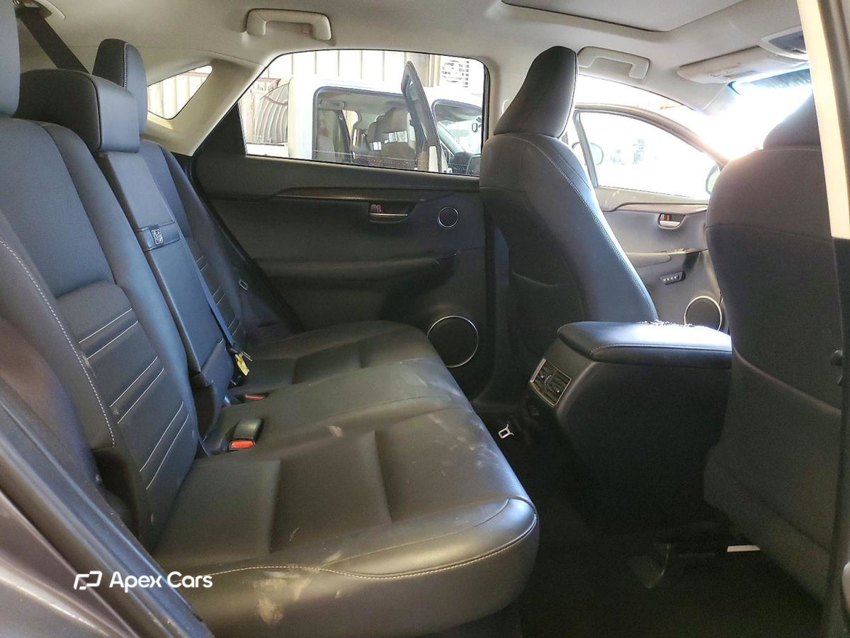 Lexus NX 2017
