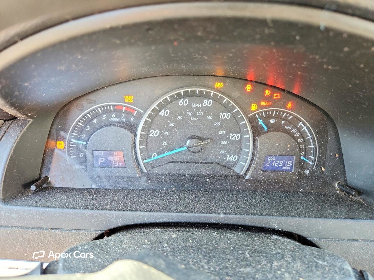 Toyota Camry 2012