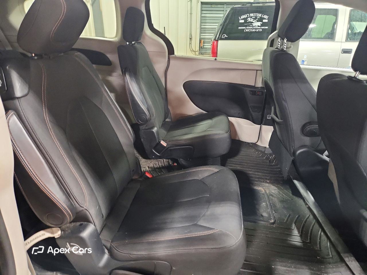 Chrysler Pacifica 2019