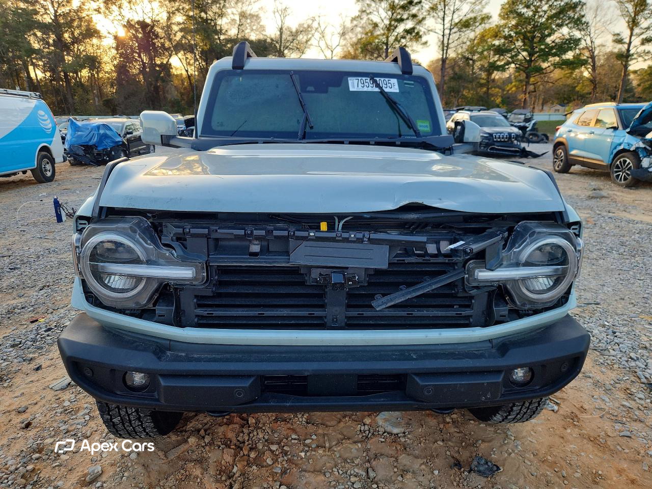 Ford Bronco 2024