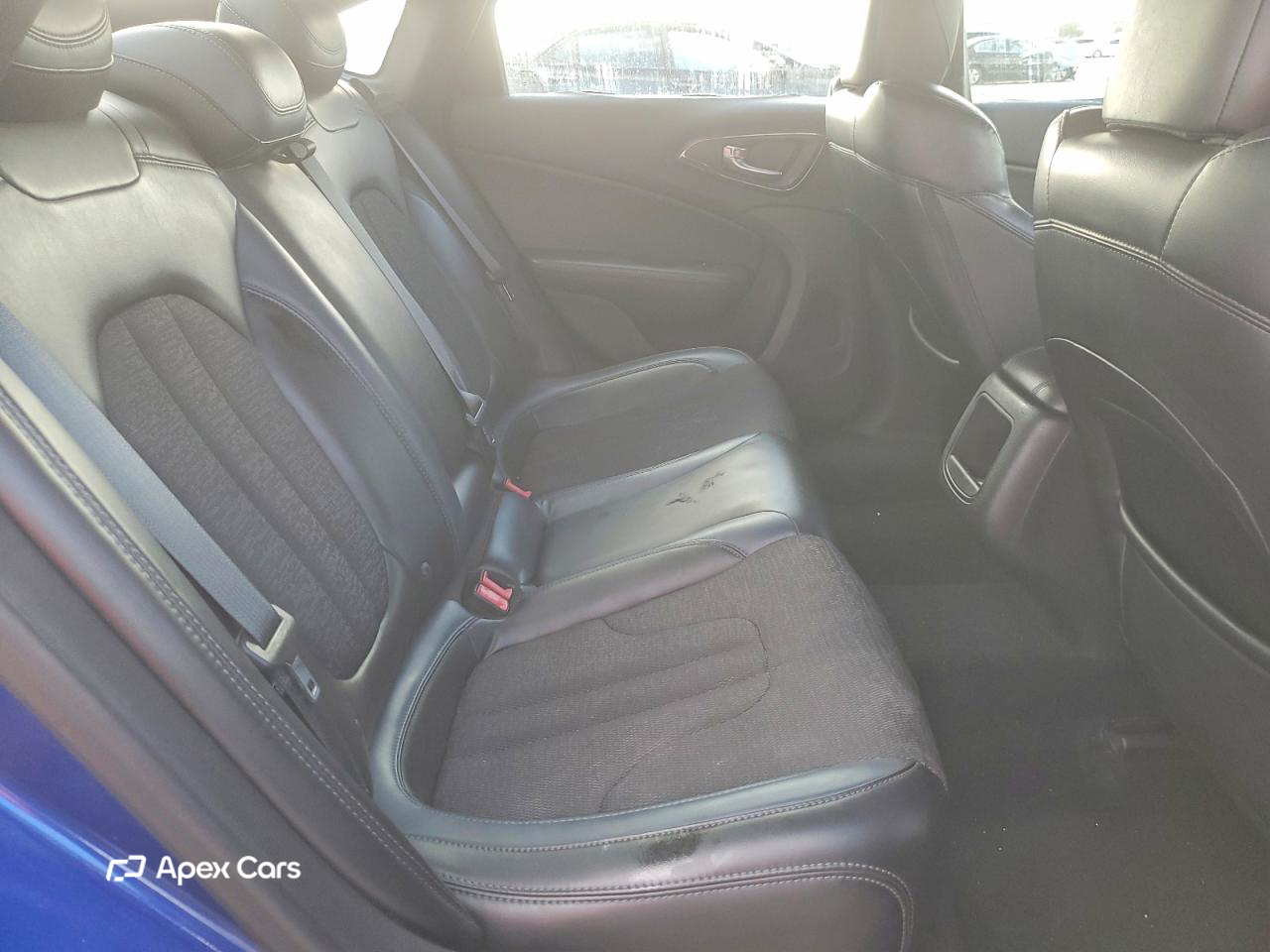 Chrysler 200 2015