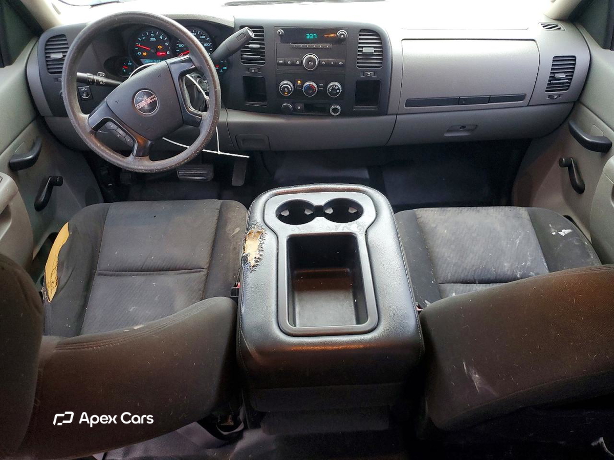 GMC Sierra 2011