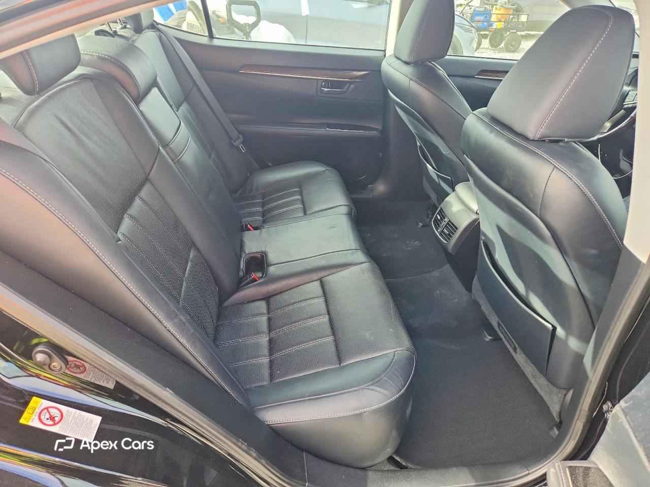 Lexus ES 2017