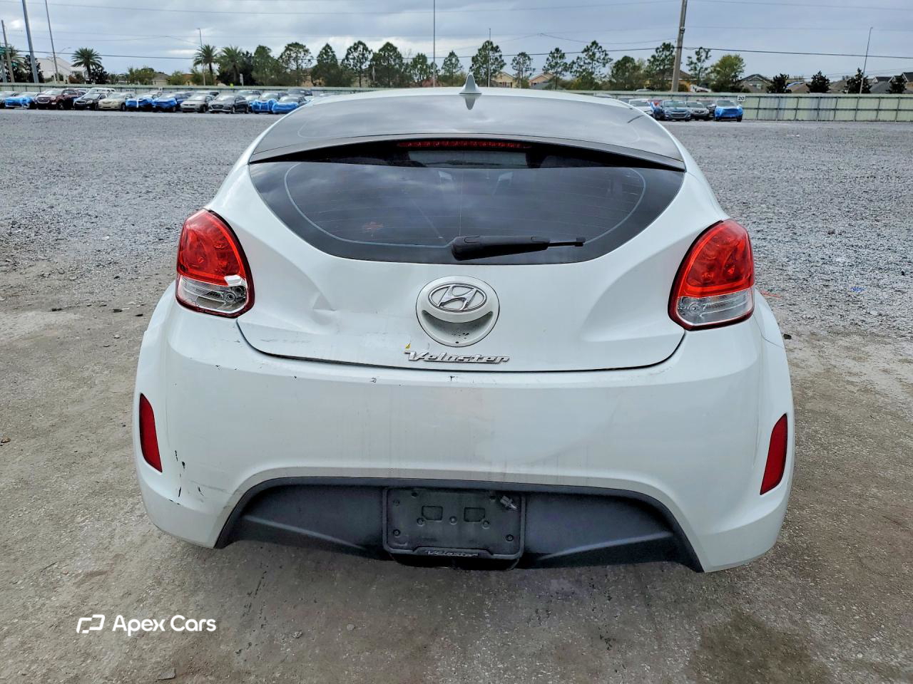 Hyundai Veloster 2013