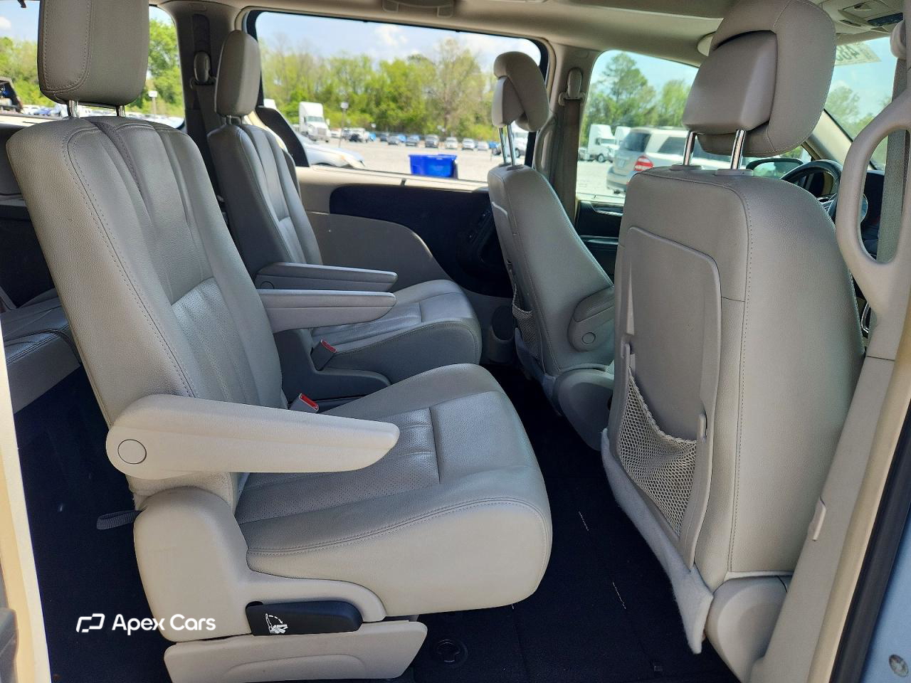 Chrysler Voyager 2016