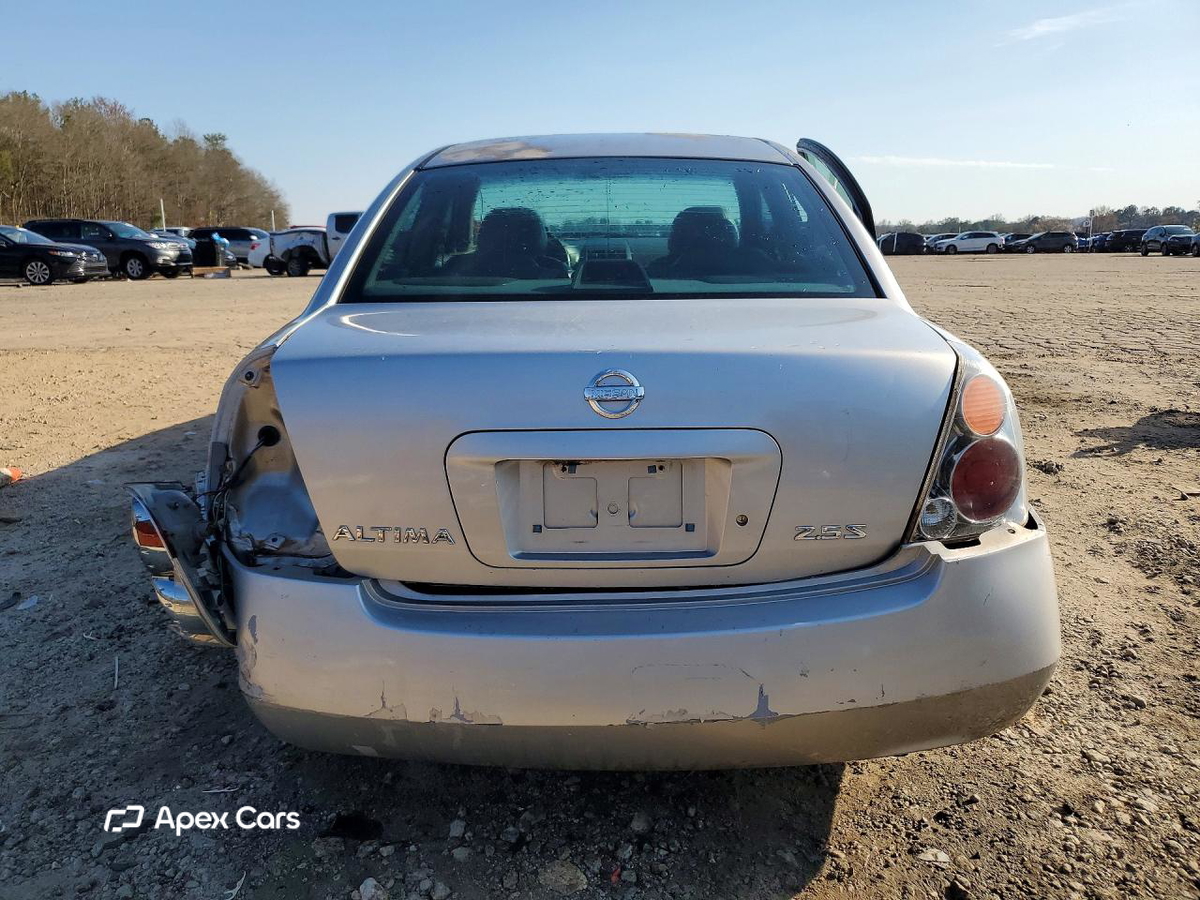 Nissan Altima 2002