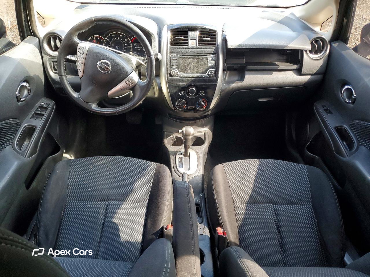 Nissan Versa 2016
