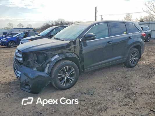 Toyota Highlander 2019 - Image 1 of 13