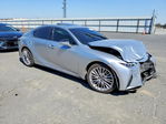 Lexus IS 2023