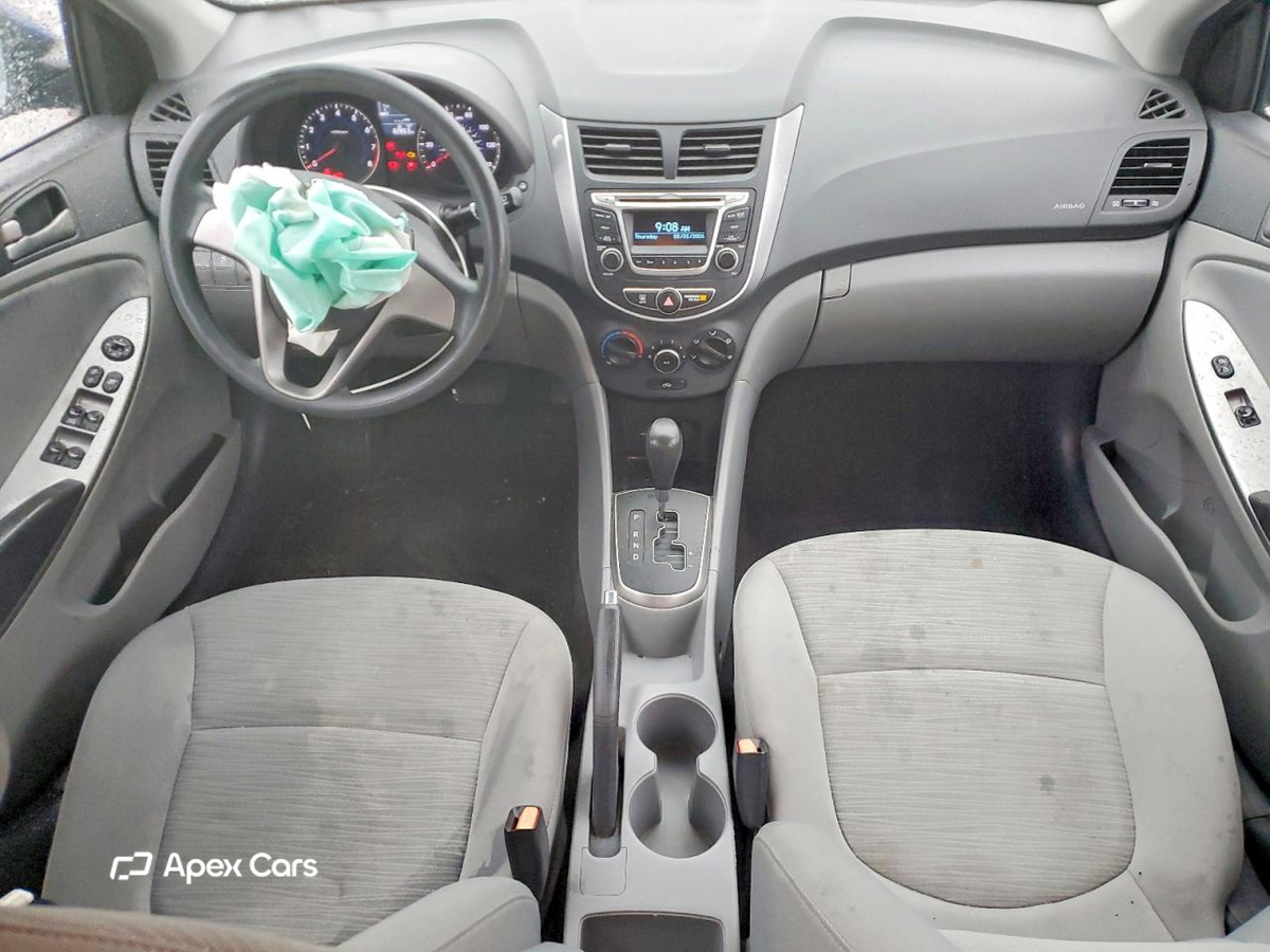 Hyundai Accent 2015