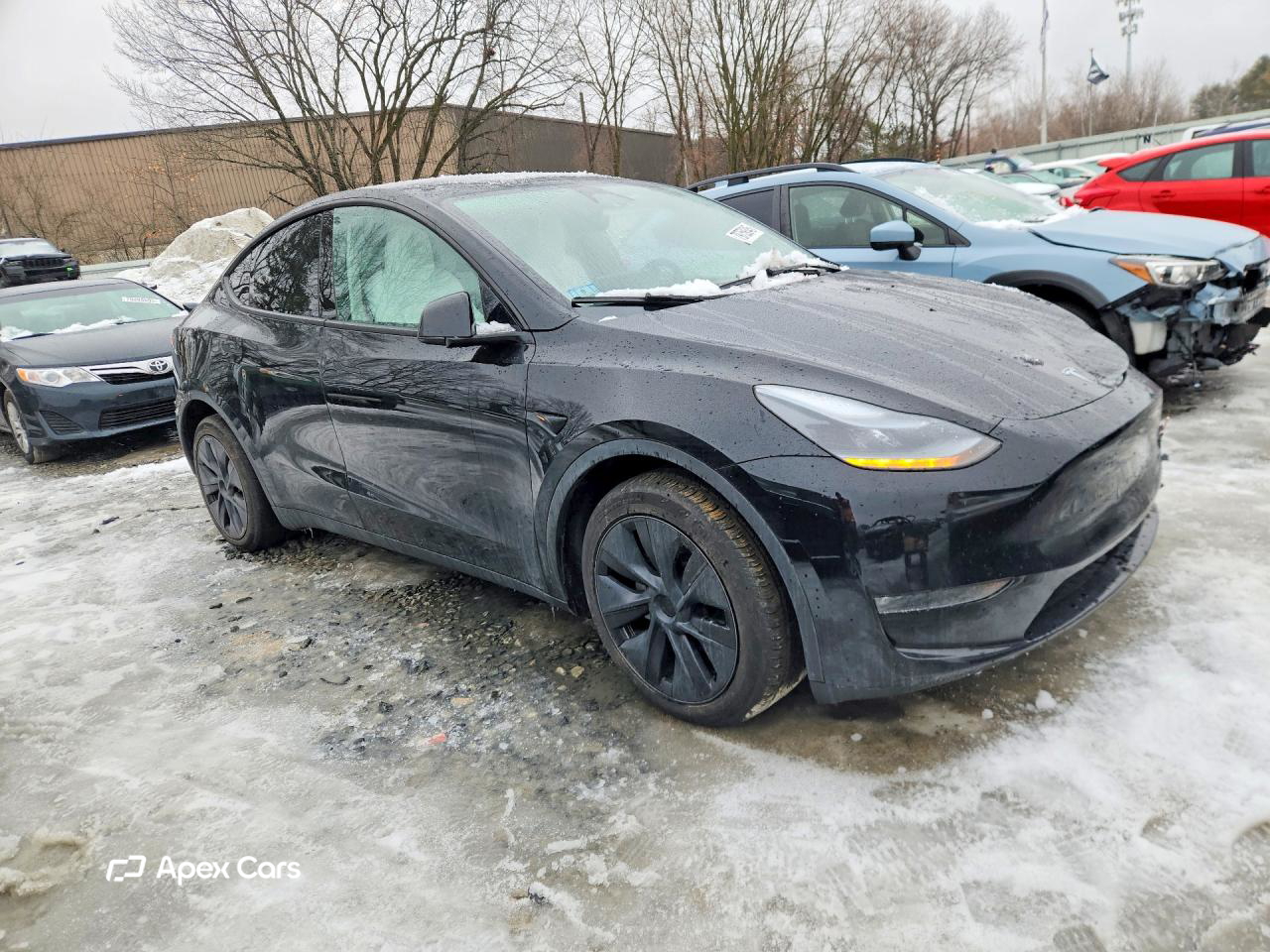 Tesla Model Y 2024