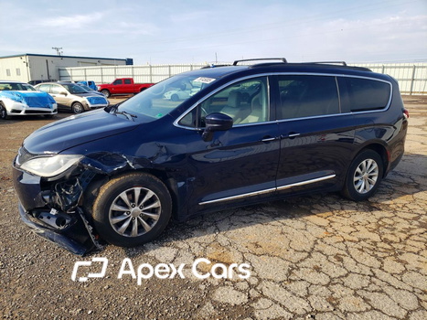 Chrysler Pacifica 2017 - Zdjęcie 1 z 14