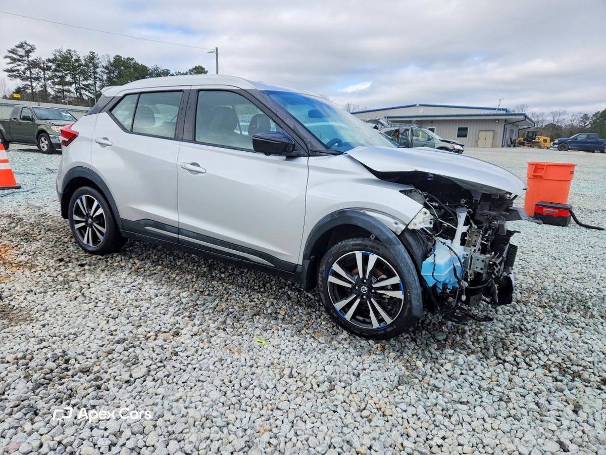 Nissan Kicks 2020