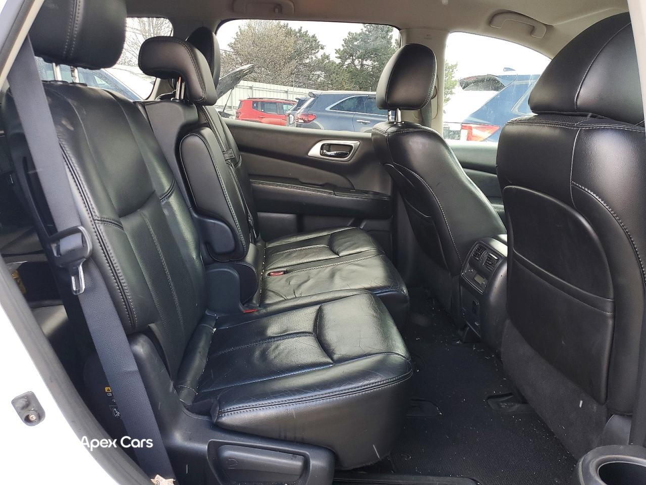 Nissan Pathfinder 2014