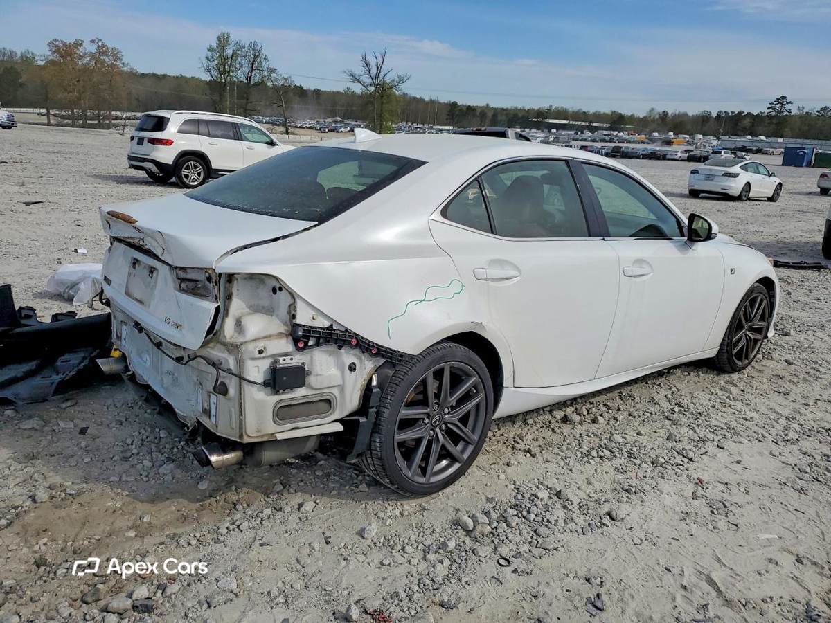 Lexus IS 2015