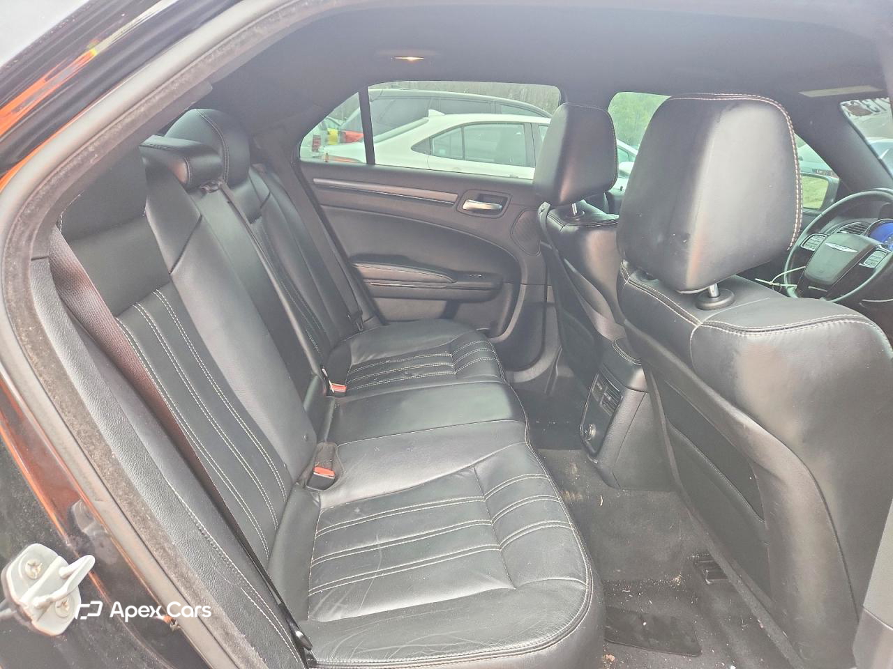Chrysler 300 2014