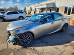 Lexus IS 2019