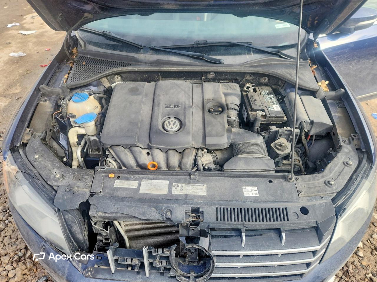 Volkswagen Passat 2013