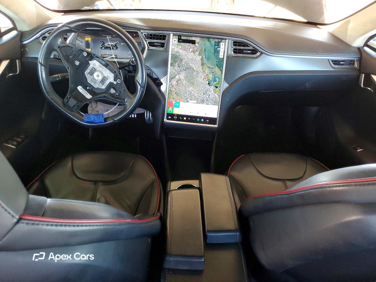 Tesla Model S 2013