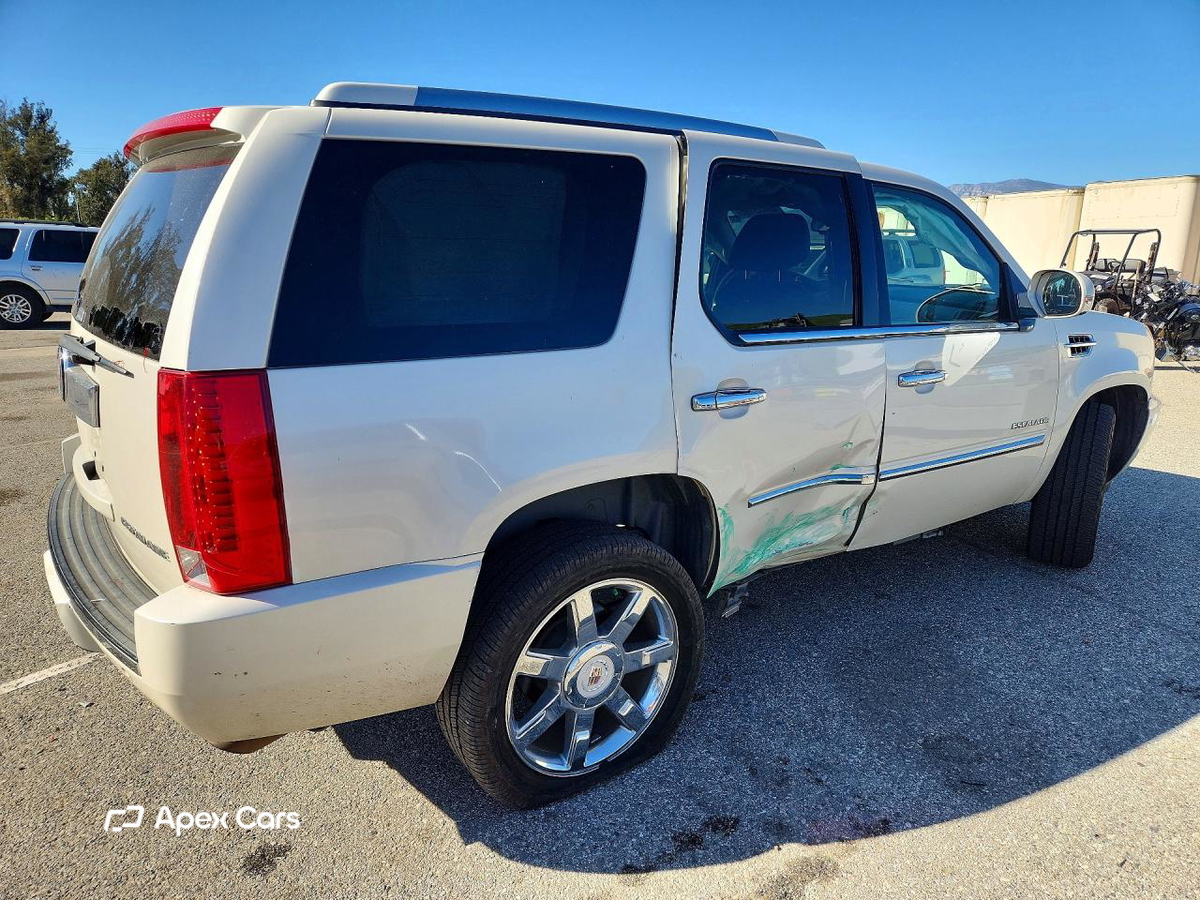 Cadillac Escalade 2012
