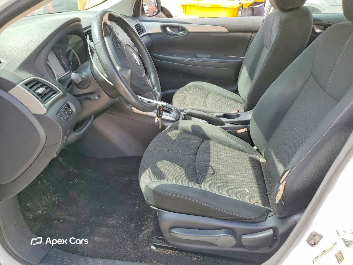 Nissan Sentra 2018