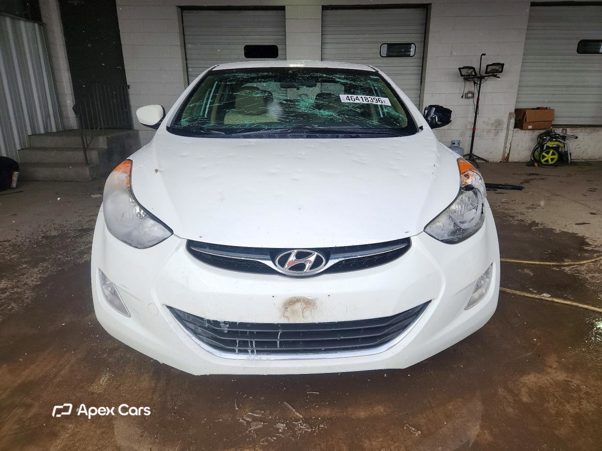 Hyundai Elantra 2013