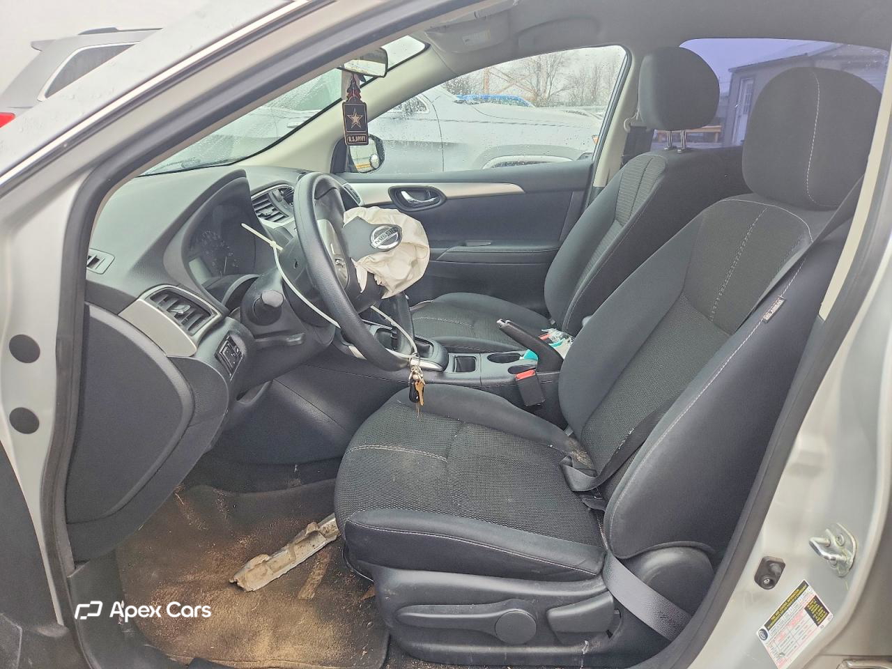 Nissan Sentra 2016