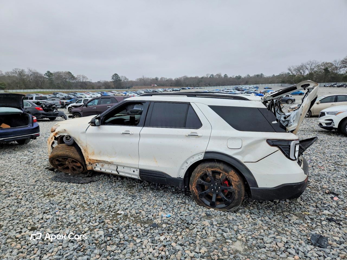 Ford Explorer 2024