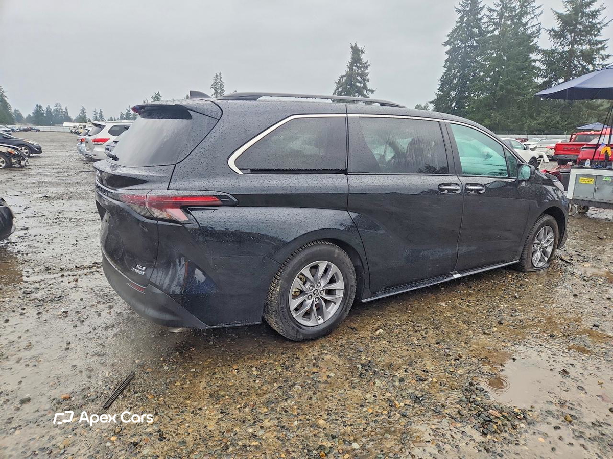 Toyota Sienna 2023