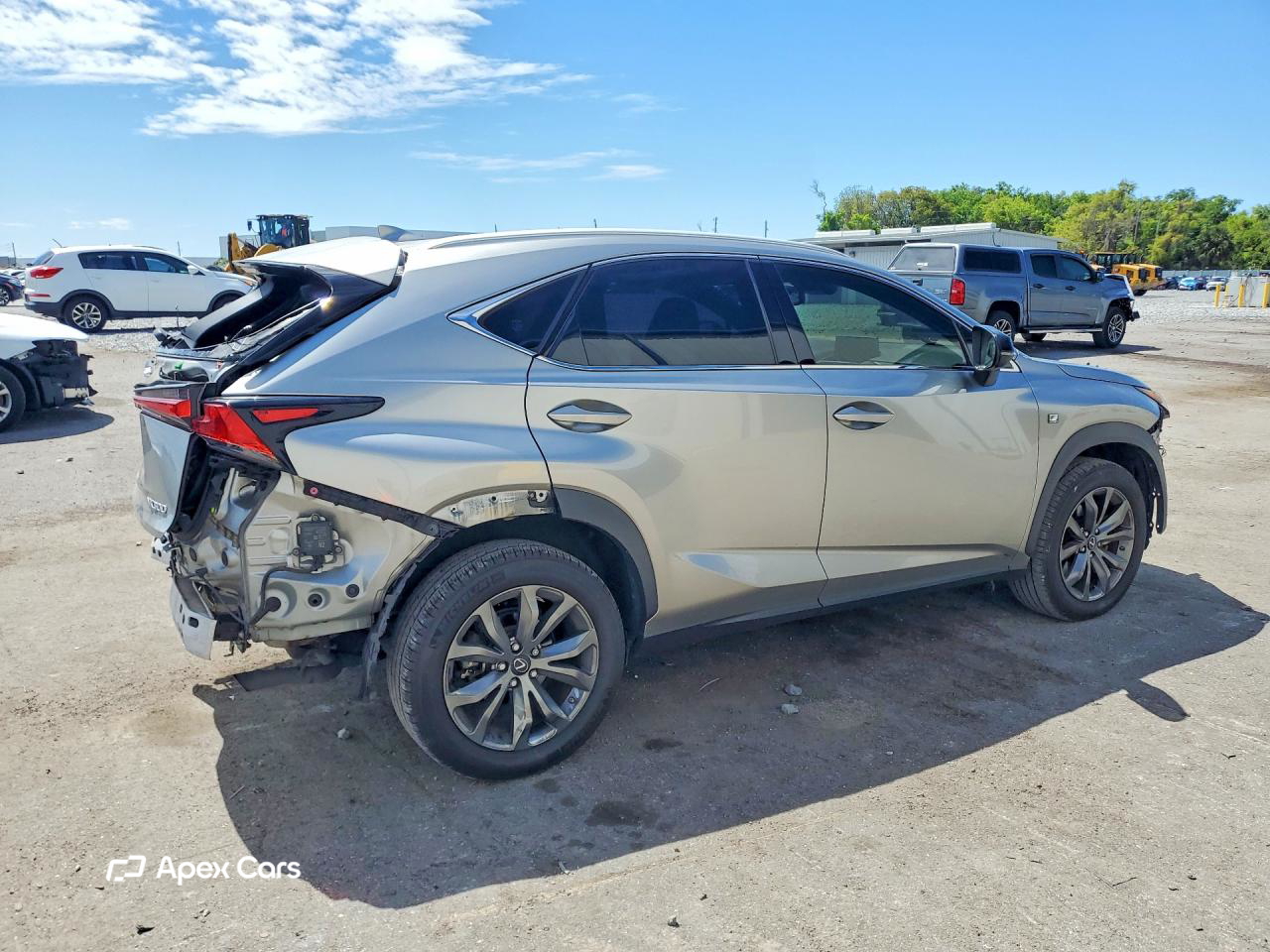Lexus NX 2021