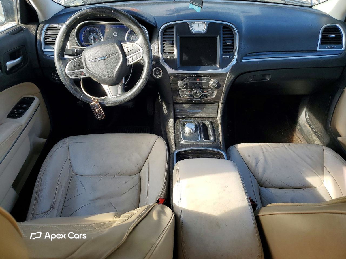 Chrysler 300 2017