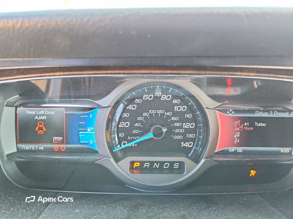 Ford Taurus 2014