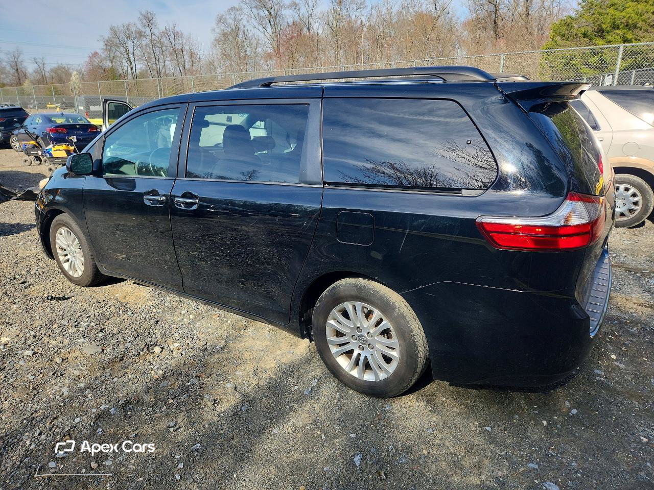 Toyota Sienna 2015