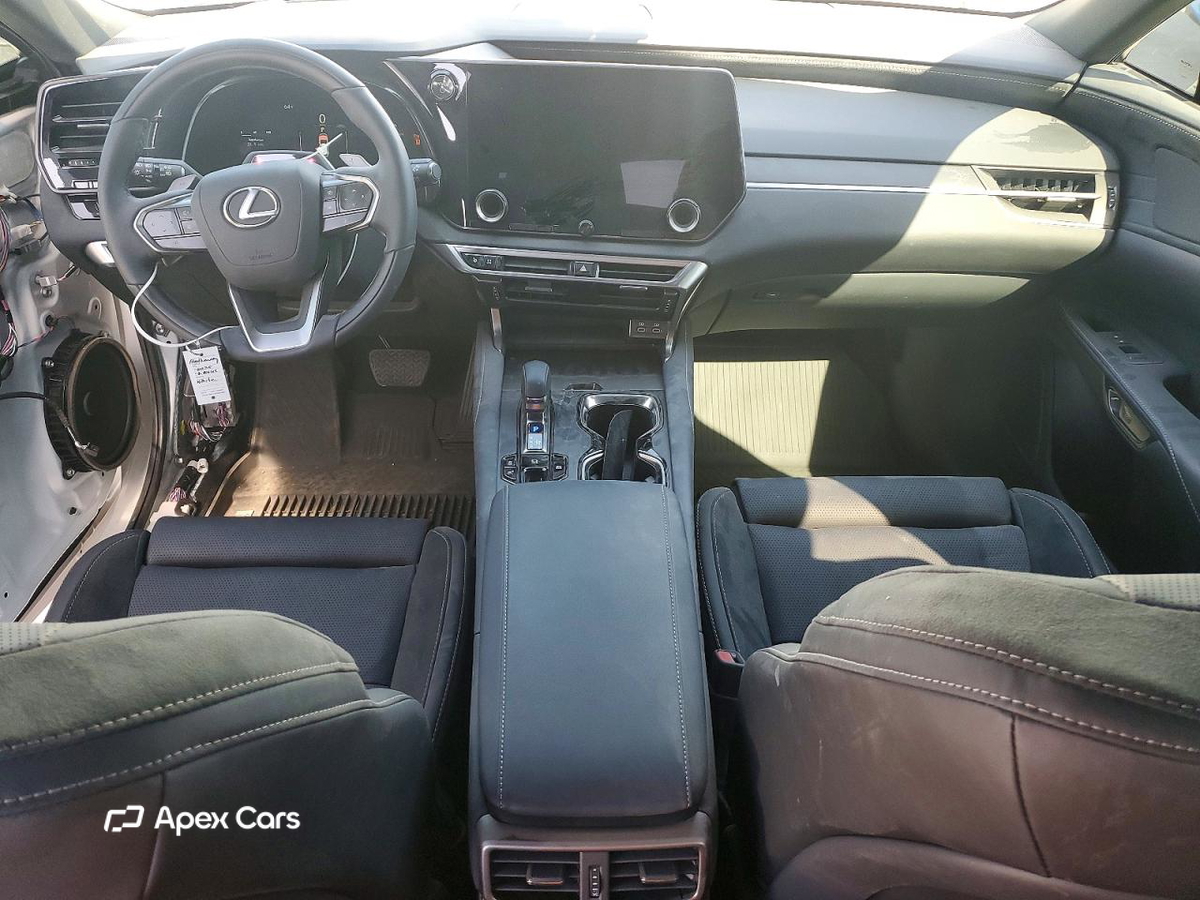 Lexus RX 2025
