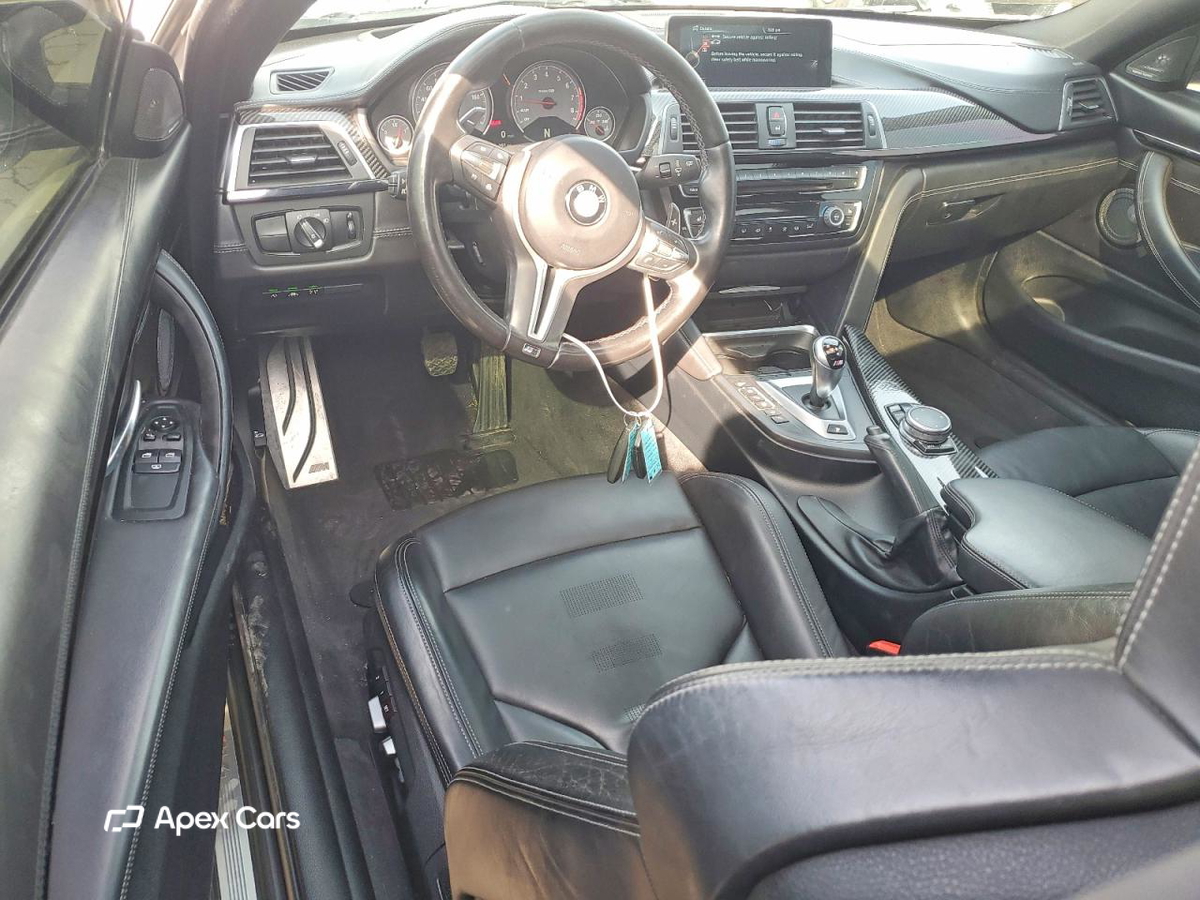 BMW M4 2016