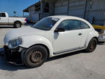 Volkswagen Beetle 2013