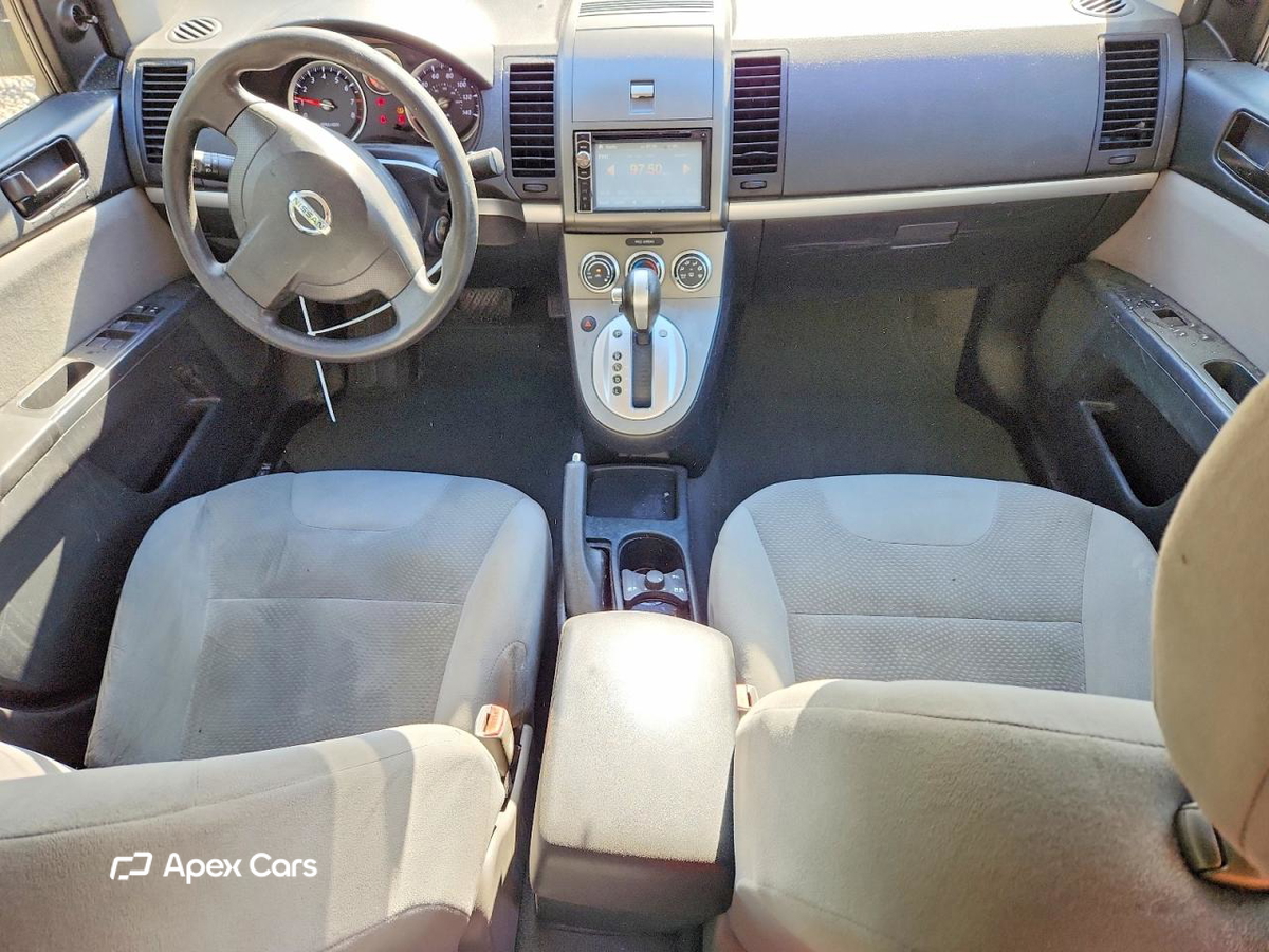 Nissan Sentra 2011