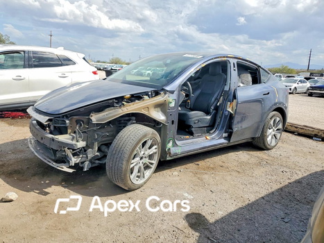 Tesla Model Y 2023 - Zdjęcie 1 z 13