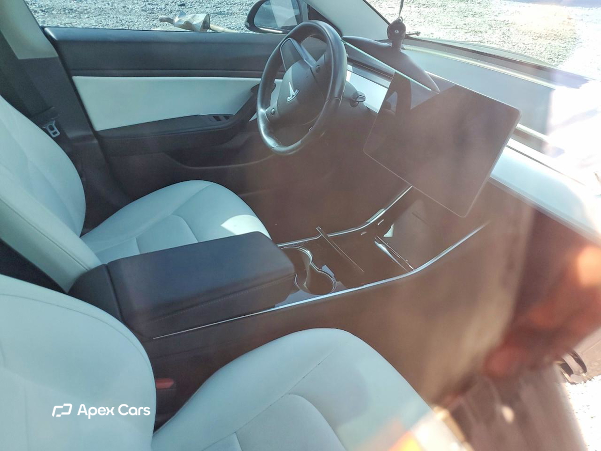 Tesla Model 3 2018