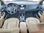 Chrysler 200 2012