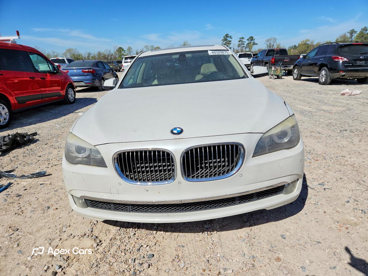 BMW Series 7 2011