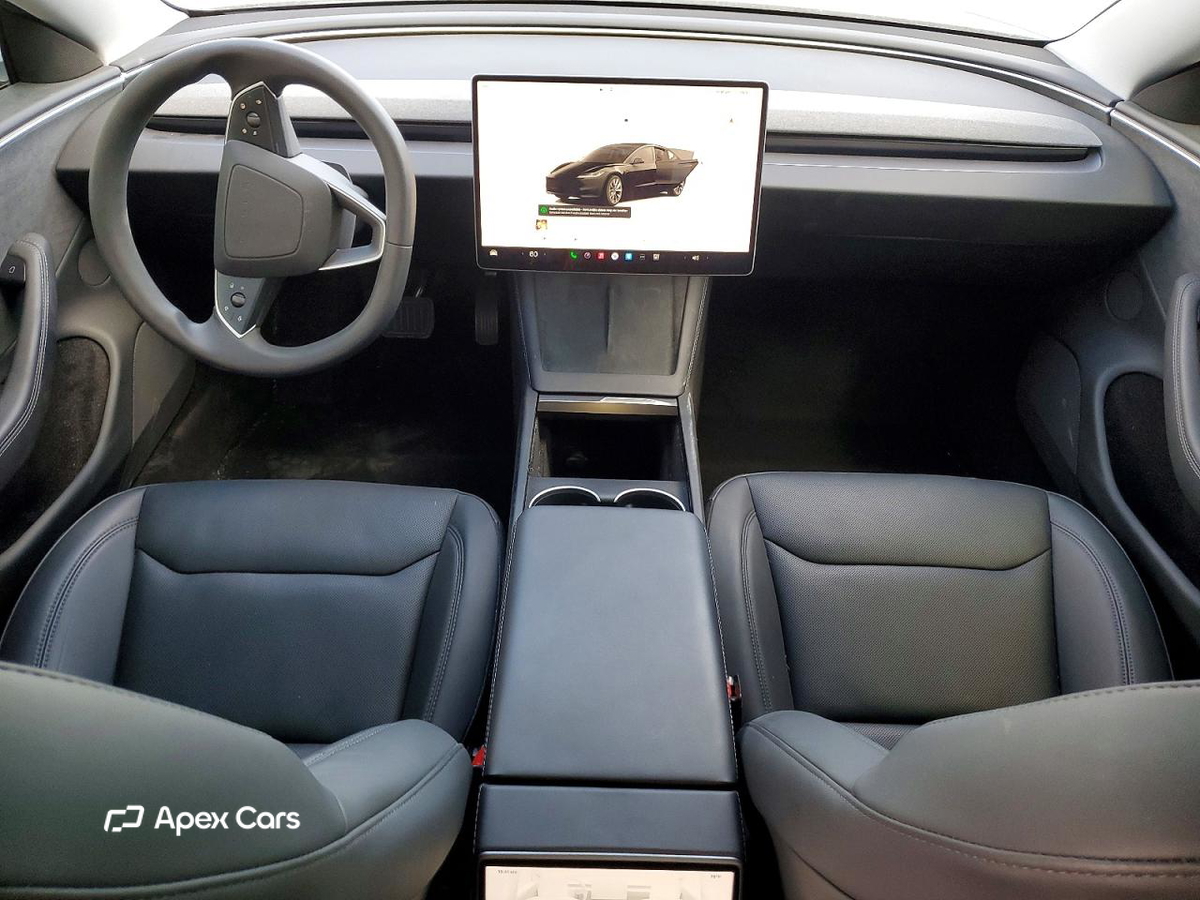 Tesla Model 3 2025