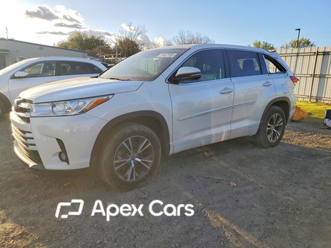 Toyota Highlander 2018 - Image 1 of 13