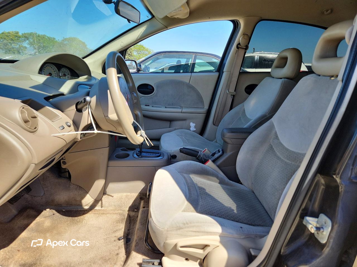 Saturn ION 2004