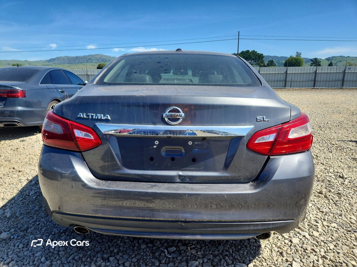 Nissan Altima 2017